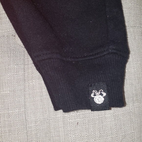 Disney- Minnie Mouse Red & Black Sweatsuit- Size 4 - Picture 4 of 6